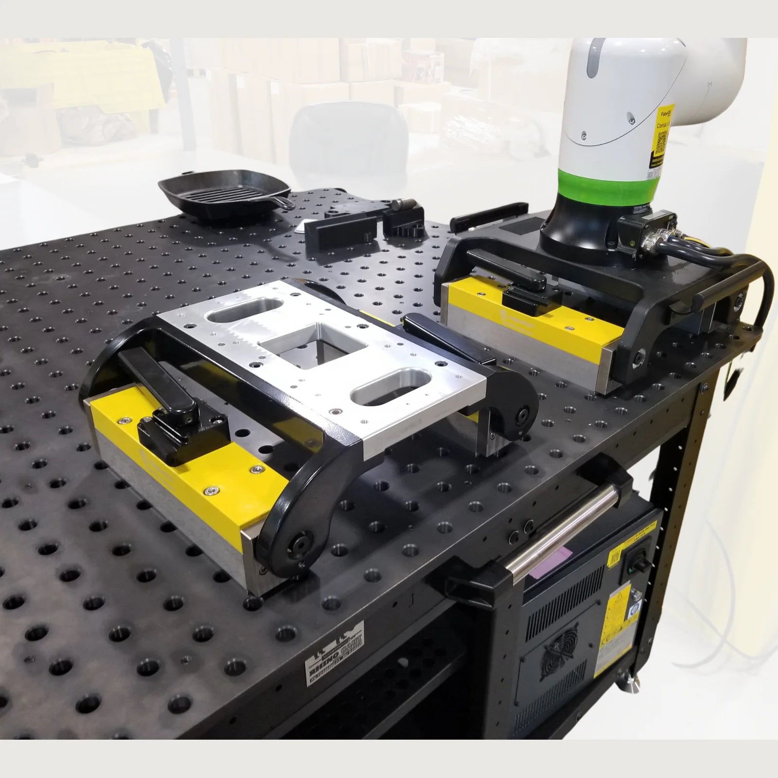 Cobot MagBase 20 2.0 magnetische Montageplatte für Cobot 88002067