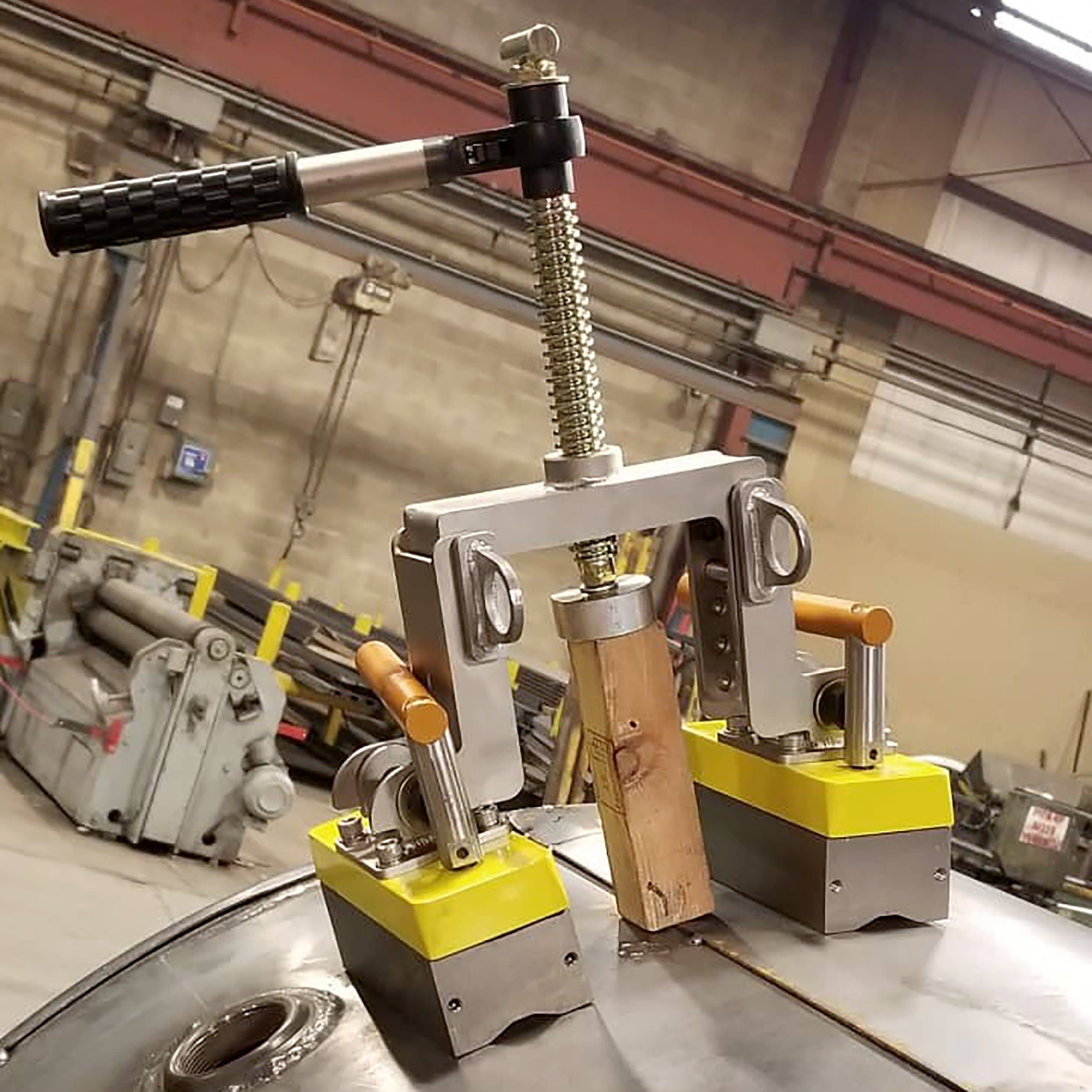 Magswitch 1.5 Ton Beam Jack - 81001245 - Mag-Tools Europe